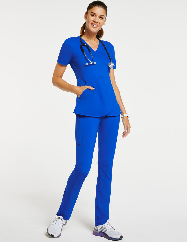 Jaanuu Scrubs Review – Tulip Top and Skinny Pant in Estate Navy Blue –  Nursing School, ELAINE GAN