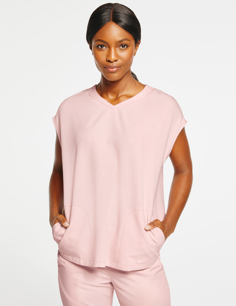 Jaanuu Women's 2-Pocket Cap-Sleeve Top Blushing Pink - J96179-BSPW-XL by scrub-supply.com